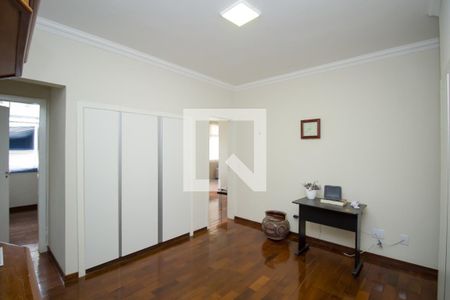 Sala 2 de apartamento à venda com 4 quartos, 160m² em Funcionários, Belo Horizonte