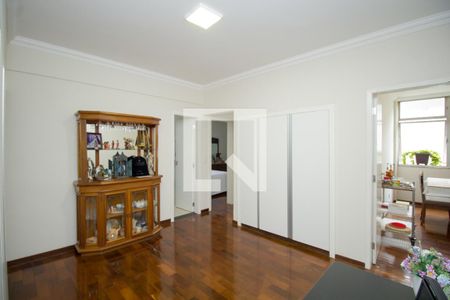 Sala 2 de apartamento à venda com 4 quartos, 160m² em Funcionários, Belo Horizonte