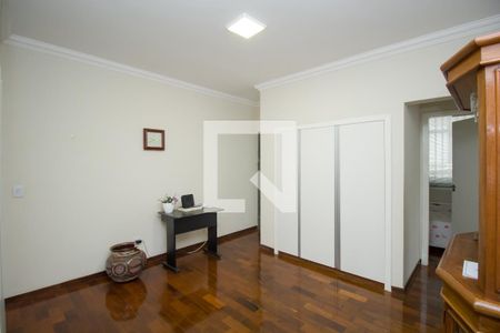 Sala 2 de apartamento à venda com 4 quartos, 160m² em Funcionários, Belo Horizonte