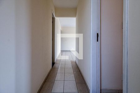 Corredor  de apartamento à venda com 3 quartos, 98m² em Parque Fongaro, São Paulo