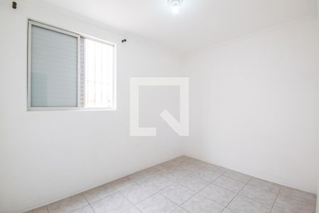 Quarto 2 de apartamento para alugar com 2 quartos, 47m² em Vila Yolanda, Osasco