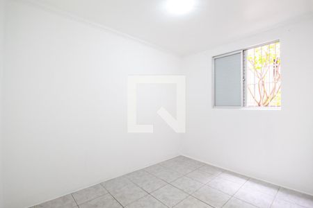 Quarto 1 de apartamento para alugar com 2 quartos, 47m² em Vila Yolanda, Osasco