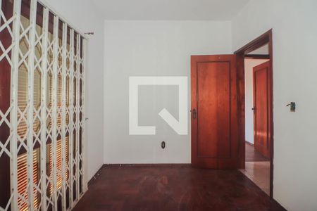 Quarto 1 de casa para alugar com 3 quartos, 309m² em Jardim Sabará, Porto Alegre