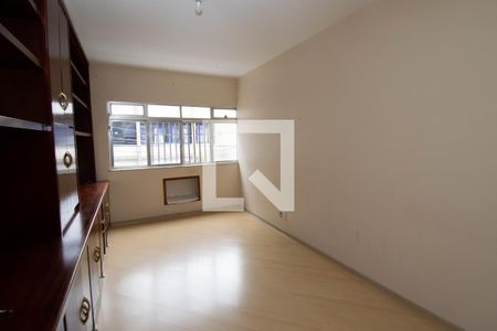 Sala de apartamento para alugar com 2 quartos, 68m² em Jardim Guanabara, Rio de Janeiro