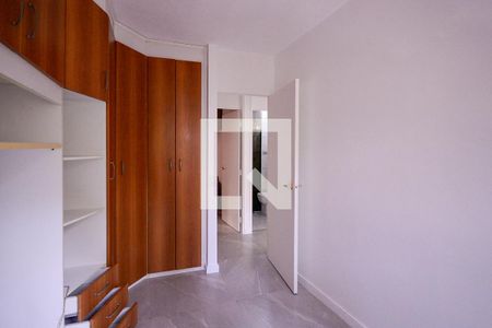 Quarto 2 de apartamento para alugar com 3 quartos, 65m² em Jardim Santa Emília, São Paulo