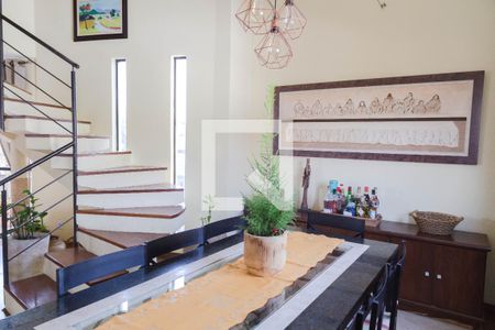 Apartamento à venda com 650m², 4 quartos e 6 vagas Apartamento à venda com 650m², 4 quartos e 6 vagasSala de Jantar