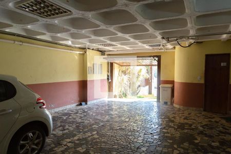 Apartamento à venda com 650m², 4 quartos e 6 vagas Apartamento à venda com 650m², 4 quartos e 6 vagasGaragem