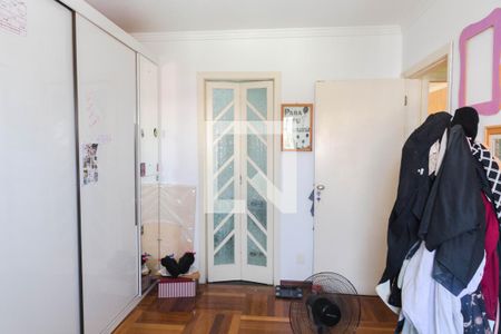 Apartamento à venda com 650m², 4 quartos e 6 vagas Apartamento à venda com 650m², 4 quartos e 6 vagasSuíte 2