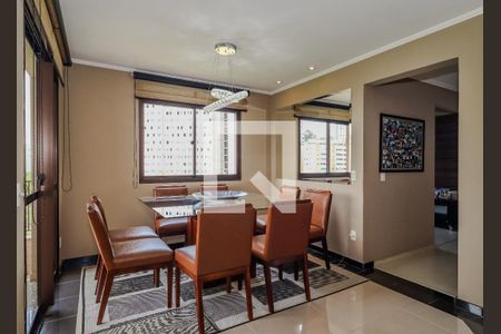 Sala de apartamento à venda com 4 quartos, 150m² em Vila Suzana, São Paulo