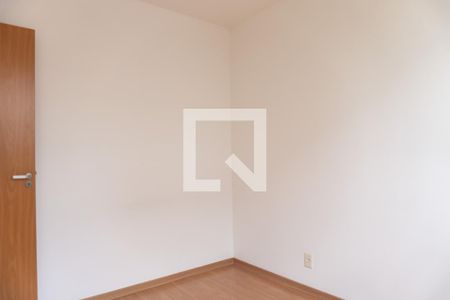 QUARTO de apartamento para alugar com 2 quartos, 44m² em Chácaras Reunidas Santa Terezinha, Contagem