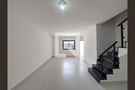 Sala de casa para alugar com 3 quartos, 96m² em Vila Isa, São Paulo