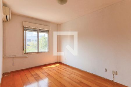 Quarto 2 de apartamento para alugar com 2 quartos, 65m² em Cristal, Porto Alegre