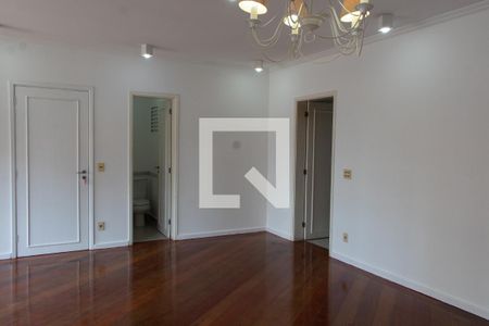 Sala de apartamento à venda com 3 quartos, 125m² em Vila Itapura, Campinas