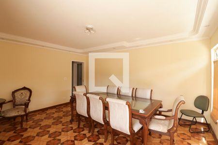 Sala de casa à venda com 6 quartos, 380m² em Jardim Franca, São Paulo