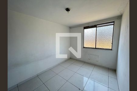 Quarto 1 de apartamento para alugar com 2 quartos, 60m² em Marechal Hermes, Rio de Janeiro