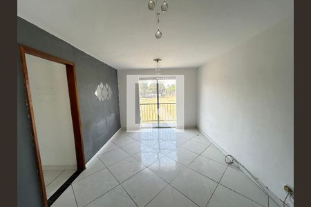 Sala de apartamento para alugar com 2 quartos, 60m² em Marechal Hermes, Rio de Janeiro