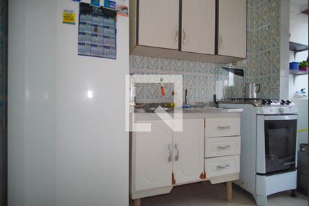 Cozinha de kitnet/studio para alugar com 1 quarto, 20m² em Santa Rosa de Lima, Porto Alegre