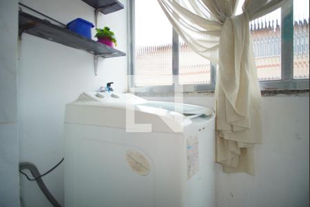 Cozinha e Área de Serviço de kitnet/studio para alugar com 1 quarto, 20m² em Santa Rosa de Lima, Porto Alegre