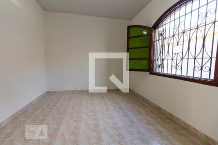 Casa para alugar com 3 quartos, 80m² em Jardim Peri Peri, São Paulo