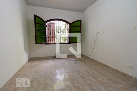 Casa para alugar com 3 quartos, 80m² em Jardim Peri Peri, São Paulo