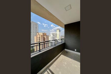 Varanda da Sala/Quarto de kitnet/studio à venda com 1 quarto, 30m² em Vila Mariana - Chácara Klabin, São Paulo