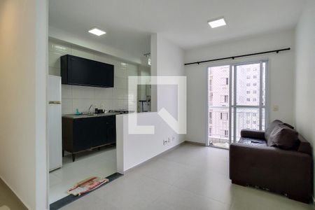 Sala de apartamento para alugar com 2 quartos, 45m² em Ocian, Praia Grande