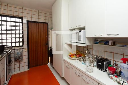 Cozinha de casa à venda com 3 quartos, 282m² em Vila Nova Conceição, São Paulo