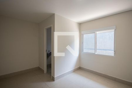 Suite 1 de casa para alugar com 3 quartos, 150m² em Vila Albertina, São Paulo