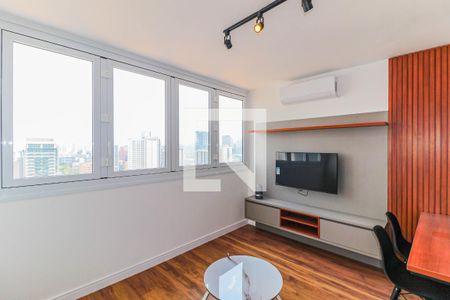 Sala de apartamento para alugar com 1 quarto, 38m² em Vila Sao Francisco (zona Sul), São Paulo