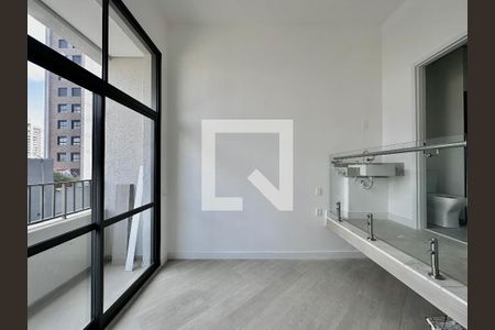 Quarto de kitnet/studio para alugar com 1 quarto, 23m² em Itaim Bibi, São Paulo