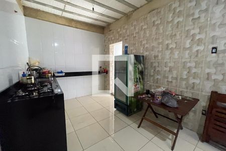 Sala de casa para alugar com 2 quartos, 75m² em Vila São Luis, Duque de Caxias