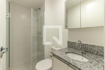 Banheiro de kitnet/studio para alugar com 1 quarto, 33m² em Vila Buarque, São Paulo