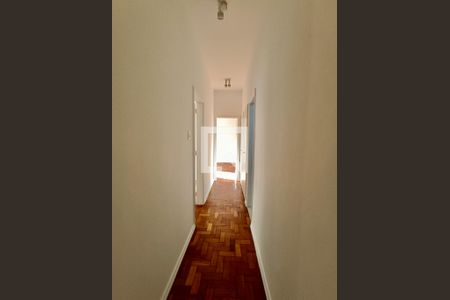 Corredor de apartamento para alugar com 2 quartos, 90m² em Leblon, Rio de Janeiro