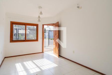 Sala de casa à venda com 2 quartos, 70m² em Hípica, Porto Alegre