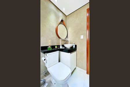 Lavabo de casa à venda com 3 quartos, 313m² em Jardim Cocaia, Guarulhos