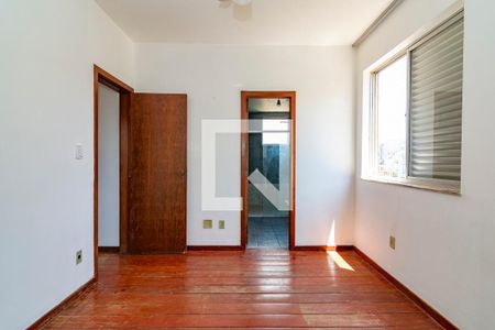 Suíte de apartamento para alugar com 3 quartos, 111m² em Santa Lúcia, Belo Horizonte