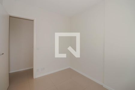 Quarto 1 de apartamento para alugar com 2 quartos, 50m² em Farrapos, Porto Alegre