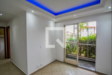 Sala de apartamento para alugar com 2 quartos, 54m² em Utinga, Santo André