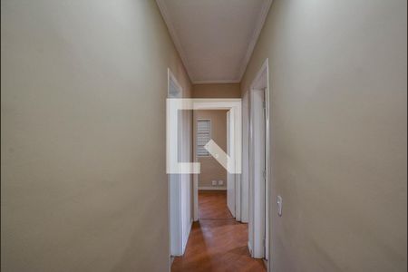 Corredor de apartamento para alugar com 3 quartos, 62m² em Utinga, Santo André