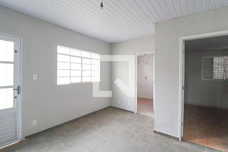 Sala de casa para alugar com 2 quartos, 147m² em Vila Santana I, Jundiaí