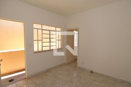 Sala de casa para alugar com 1 quarto, 60m² em Irajá, Rio de Janeiro