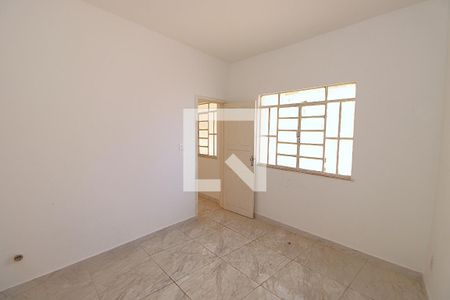 Quarto de casa para alugar com 1 quarto, 60m² em Irajá, Rio de Janeiro