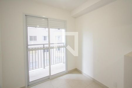 Sala de apartamento para alugar com 1 quarto, 28m² em Jardim Caravelas, São Paulo