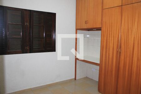 Quarto 1 de casa à venda com 3 quartos, 237m² em Jardim Vila Galvão, Guarulhos