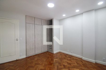 Quarto 1 de apartamento para alugar com 4 quartos, 236m² em Copacabana, Rio de Janeiro