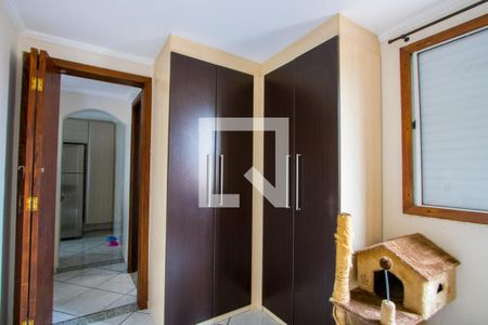 Quarto 2 de apartamento para alugar com 2 quartos, 55m² em Jardim Alvorada, Santo André