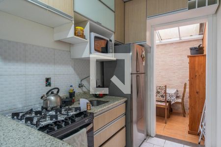 Cozinha  de casa de condomínio para alugar com 3 quartos, 73m² em Vila Nova, Porto Alegre