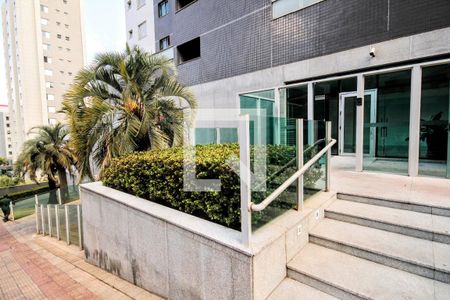 Fachada e portaria de apartamento à venda com 3 quartos, 115m² em Vale do Sereno, Nova Lima