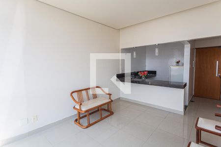 Sala de apartamento para alugar com 2 quartos, 90m² em Funcionários, Belo Horizonte