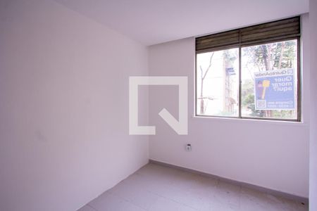 Quarto 1 de apartamento à venda com 3 quartos, 60m² em Santa Rosa, Niterói